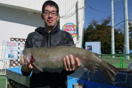 としまえんフィッシングエリア 釣果