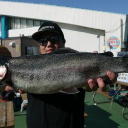 としまえんフィッシングエリア 釣果