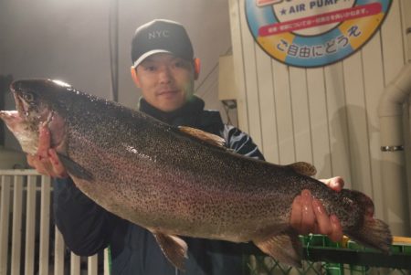 としまえんフィッシングエリア 釣果