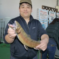 としまえんフィッシングエリア 釣果