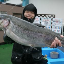 としまえんフィッシングエリア 釣果