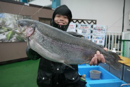 としまえんフィッシングエリア 釣果