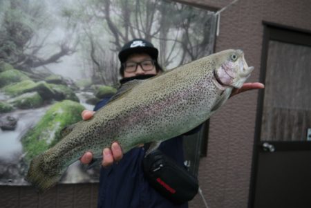 としまえんフィッシングエリア 釣果