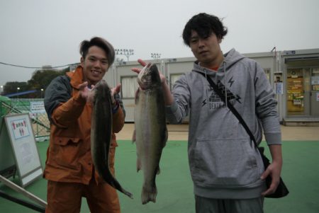 としまえんフィッシングエリア 釣果