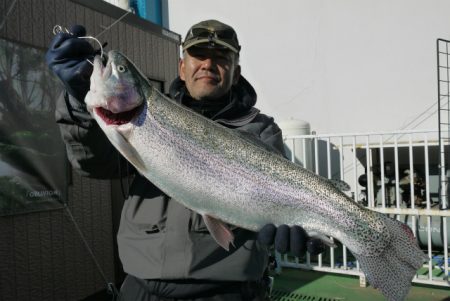 としまえんフィッシングエリア 釣果
