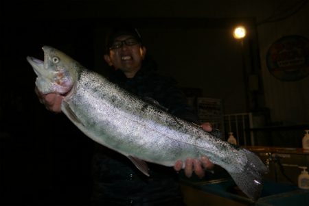 としまえんフィッシングエリア 釣果