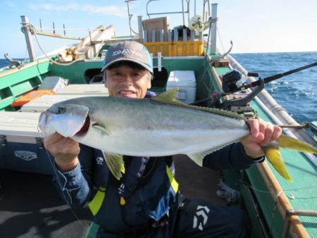 真祐丸 (しんゆうまる) 釣果