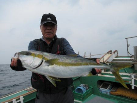 真祐丸 (しんゆうまる) 釣果