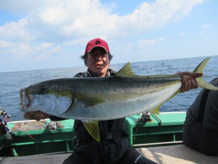真祐丸 (しんゆうまる) 釣果