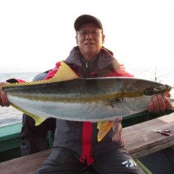 真祐丸 (しんゆうまる) 釣果