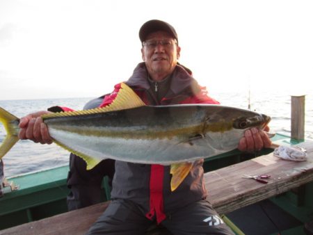 真祐丸 (しんゆうまる) 釣果