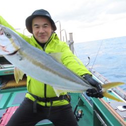 真祐丸 （しんゆうまる） 釣果