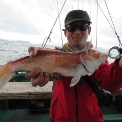 真祐丸 （しんゆうまる） 釣果