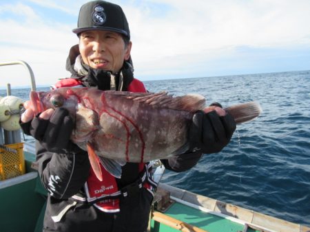 真祐丸 (しんゆうまる) 釣果