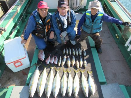 真祐丸 （しんゆうまる） 釣果
