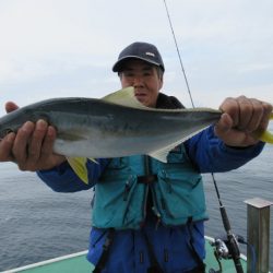 真祐丸 （しんゆうまる） 釣果