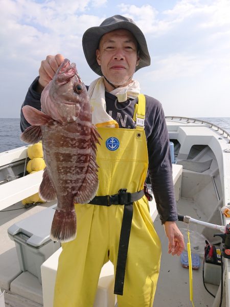 エンペラー 釣果