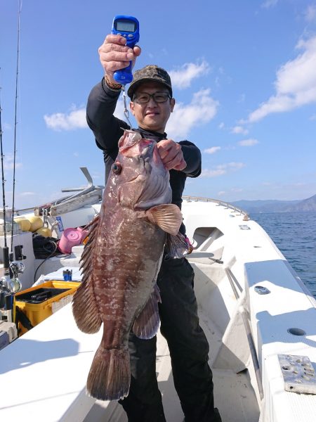 エンペラー 釣果