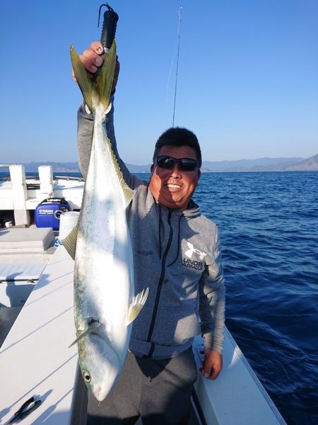 エンペラー 釣果