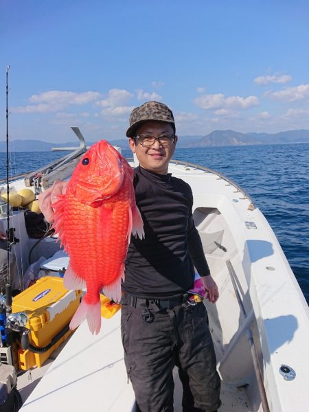 エンペラー 釣果