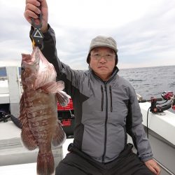 エンペラー 釣果