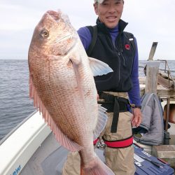 鷹王丸 釣果