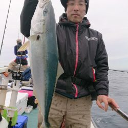 鷹王丸 釣果
