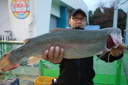 としまえんフィッシングエリア 釣果