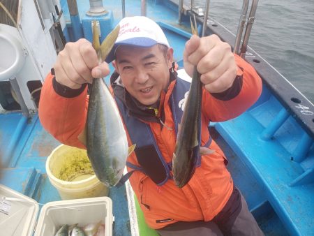 丸万釣船 釣果