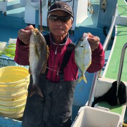 丸万釣船 釣果