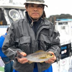丸万釣船 釣果