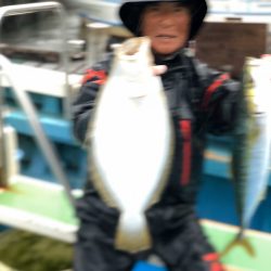 丸万釣船 釣果