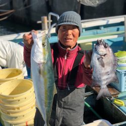 丸万釣船 釣果