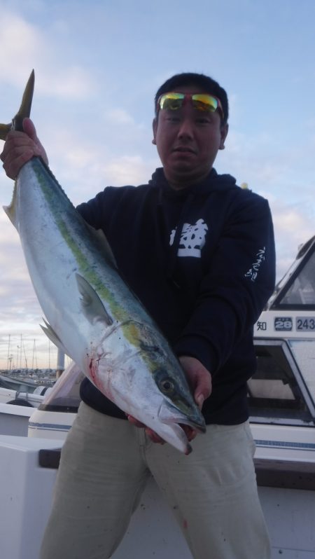 JDI Racing シールズマリンレジャー 釣果