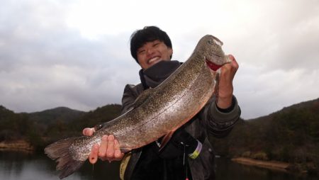 フィッシングレイクたかみや 釣果