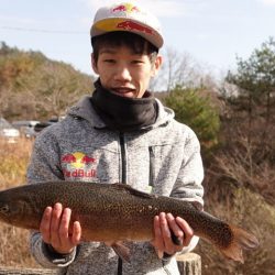 フィッシングレイクたかみや 釣果