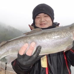 フィッシングレイクたかみや 釣果