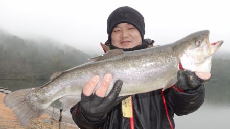フィッシングレイクたかみや 釣果