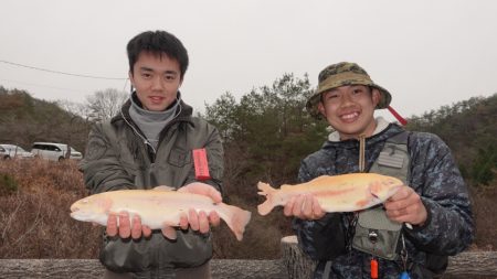 フィッシングレイクたかみや 釣果