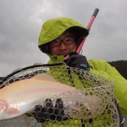 フィッシングレイクたかみや 釣果