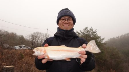 フィッシングレイクたかみや 釣果