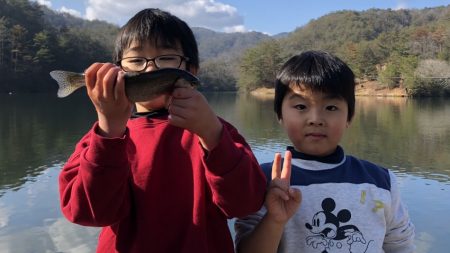 フィッシングレイクたかみや 釣果