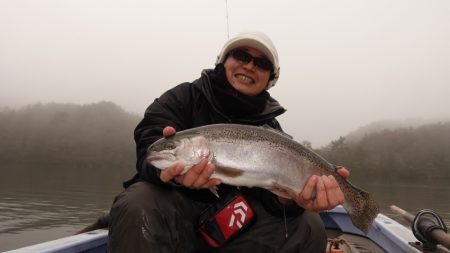 フィッシングレイクたかみや 釣果