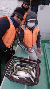 ＫＯＮＡＹＡｰＭＡＲＵ（こなや丸） 釣果