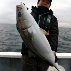 ファイヤードルフィン 釣果