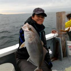 ファイヤードルフィン 釣果