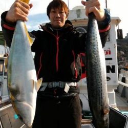 ファイヤードルフィン 釣果