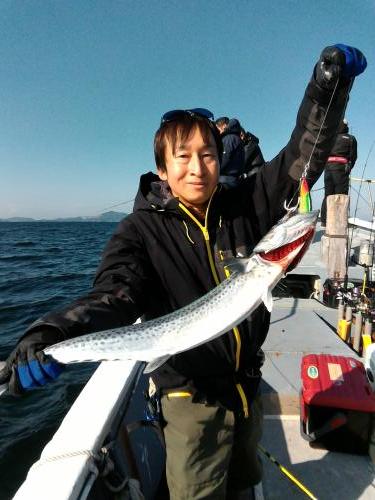 ファイヤードルフィン 釣果