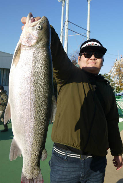 としまえんフィッシングエリア 釣果