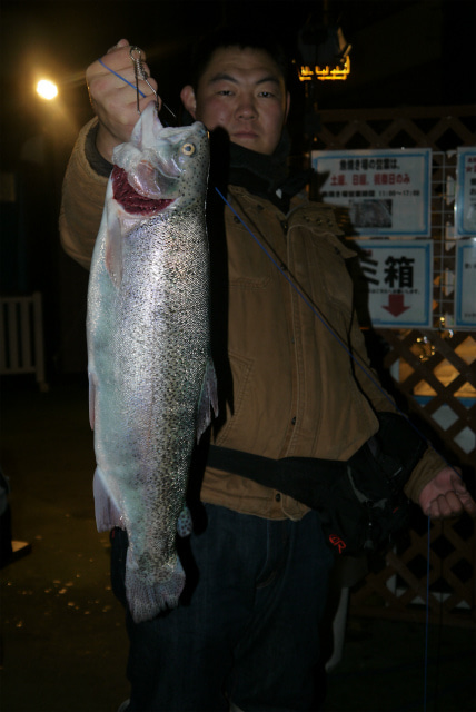 としまえんフィッシングエリア 釣果